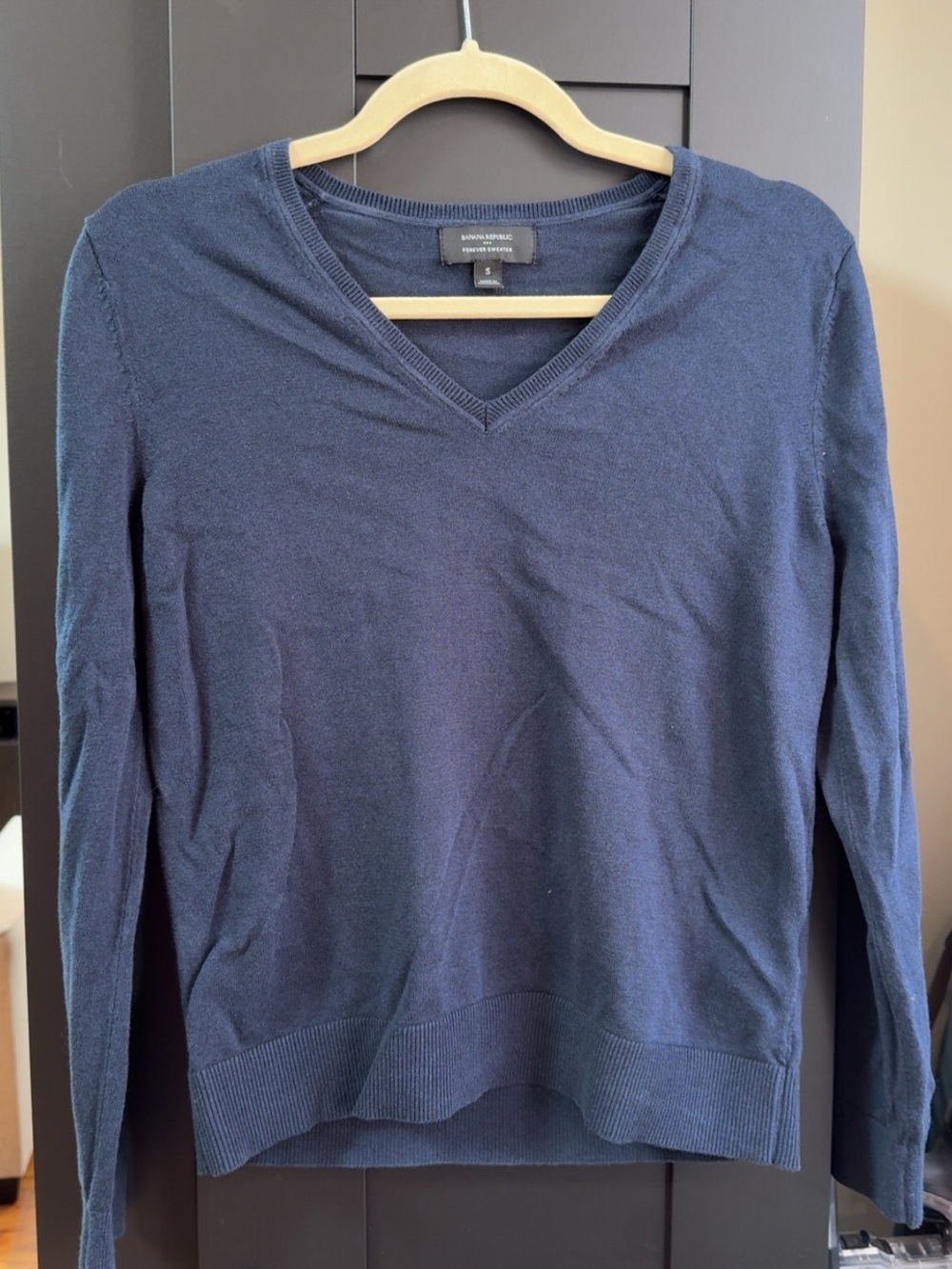 Banana Republic Dark Navy V-Neck Sweater